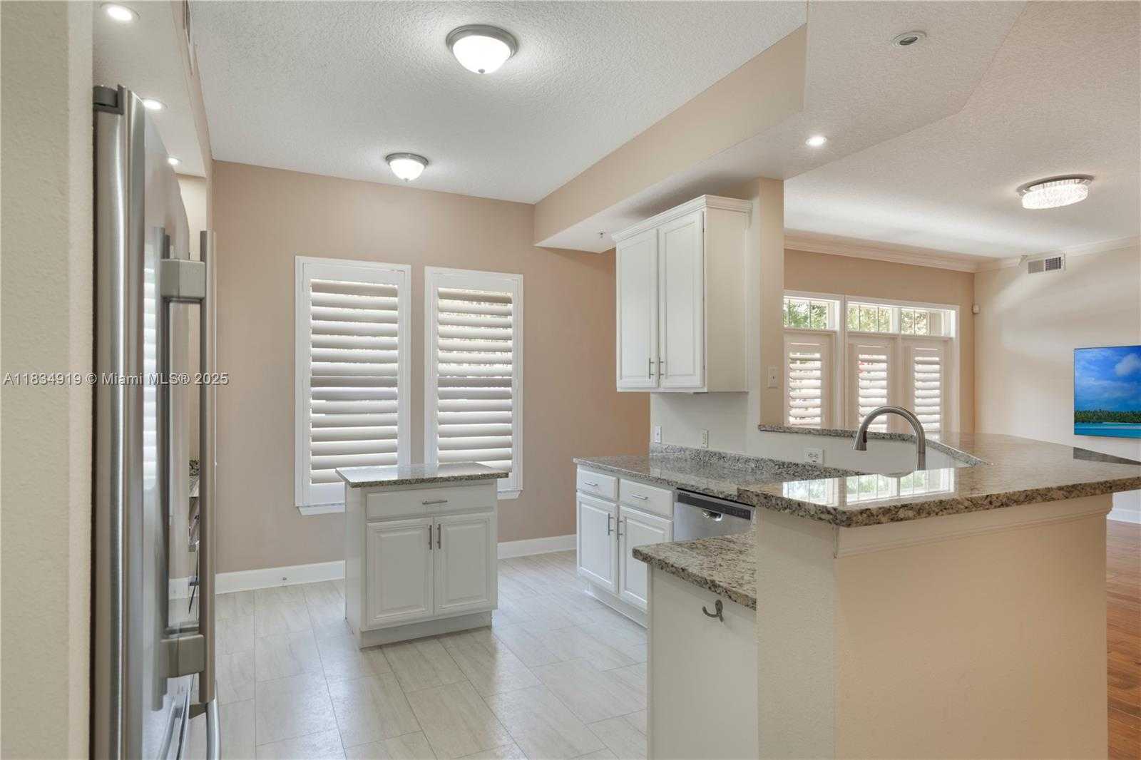 Small Image of 1231 WRIGHT CIR #108, Kissimmee Number 8