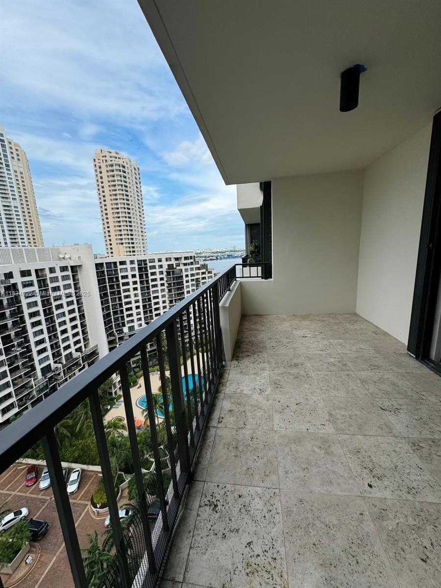 Small Image of 520 BRICKELL KEY DR #A1912, Miami Number 9