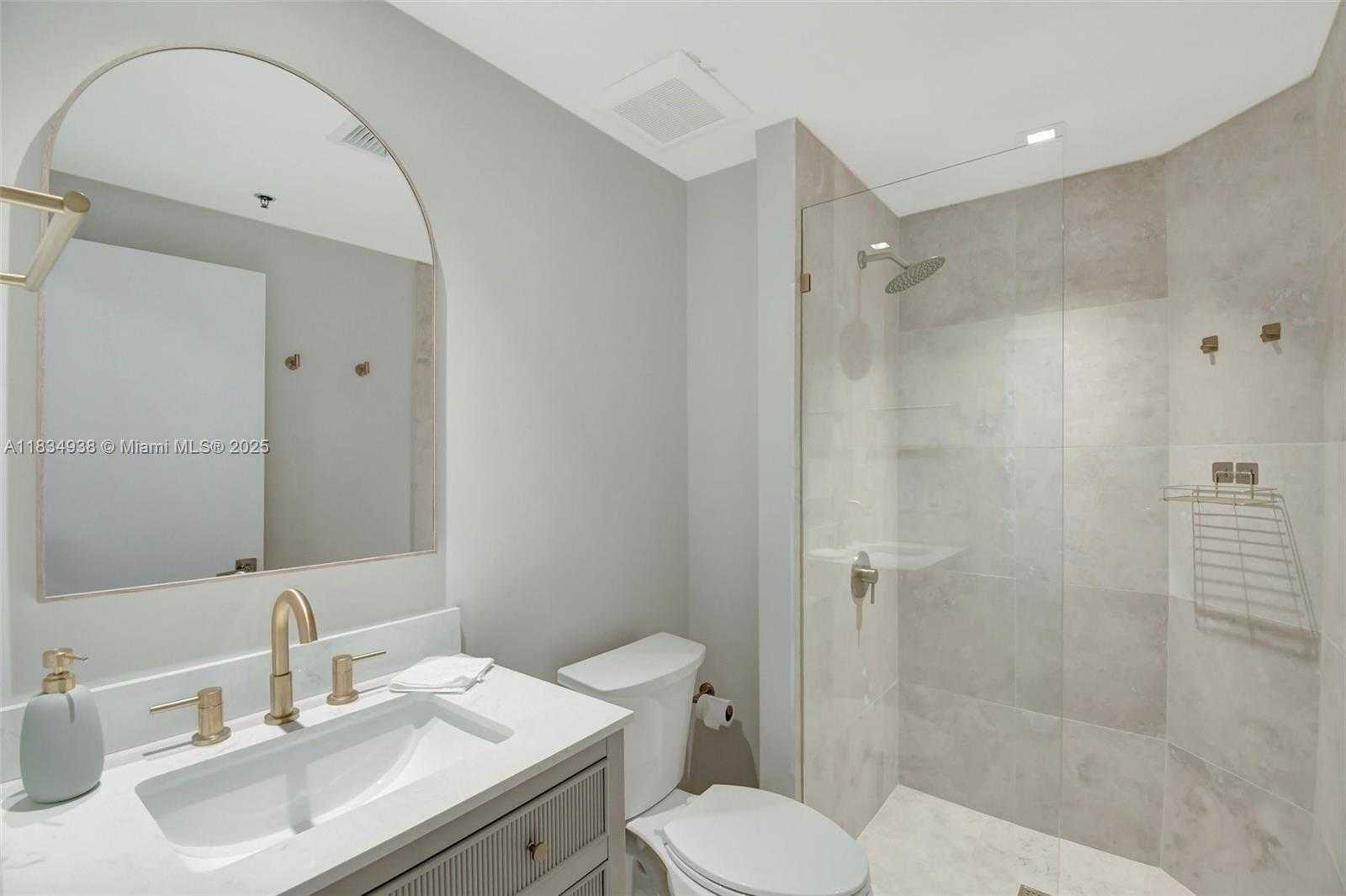 Small Image of 3205 NORTH EAST 184TH ST #9106, Aventura Number 18