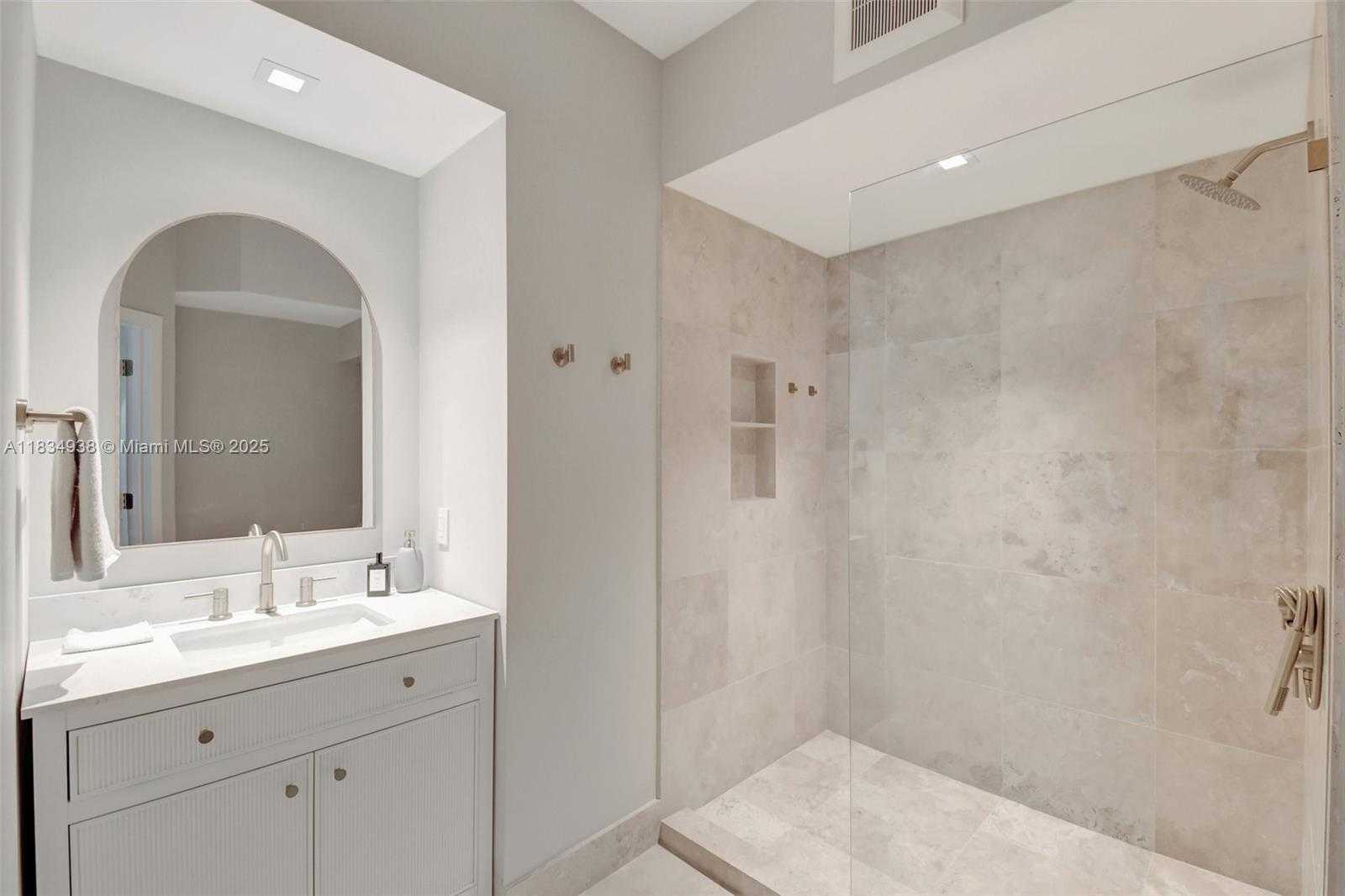 Small Image of 3205 NORTH EAST 184TH ST #9106, Aventura Number 26