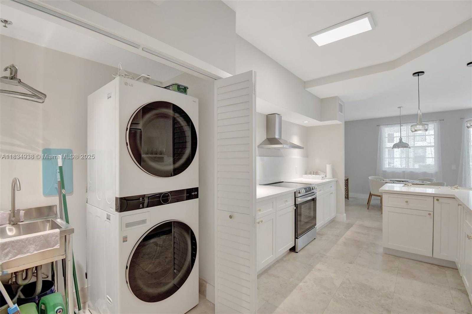 Small Image of 3205 NORTH EAST 184TH ST #9106, Aventura Number 29