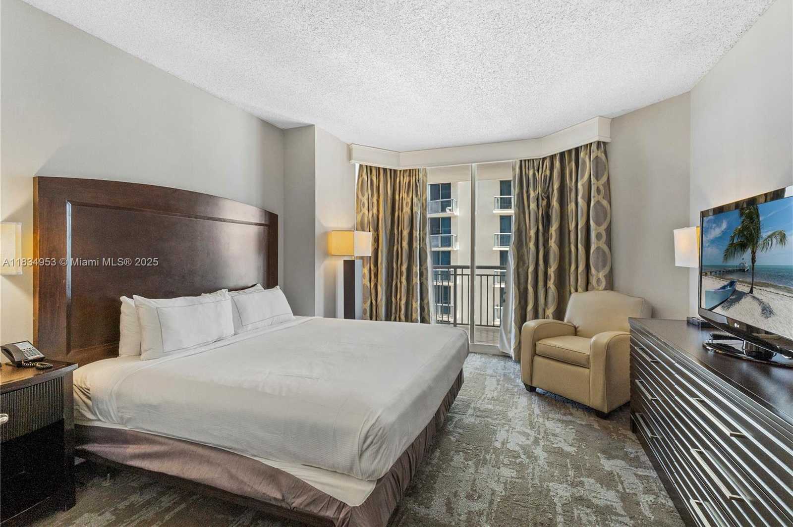 Small Image of 17375 COLLINS AVE #1004, Sunny Isles Beach Number 12