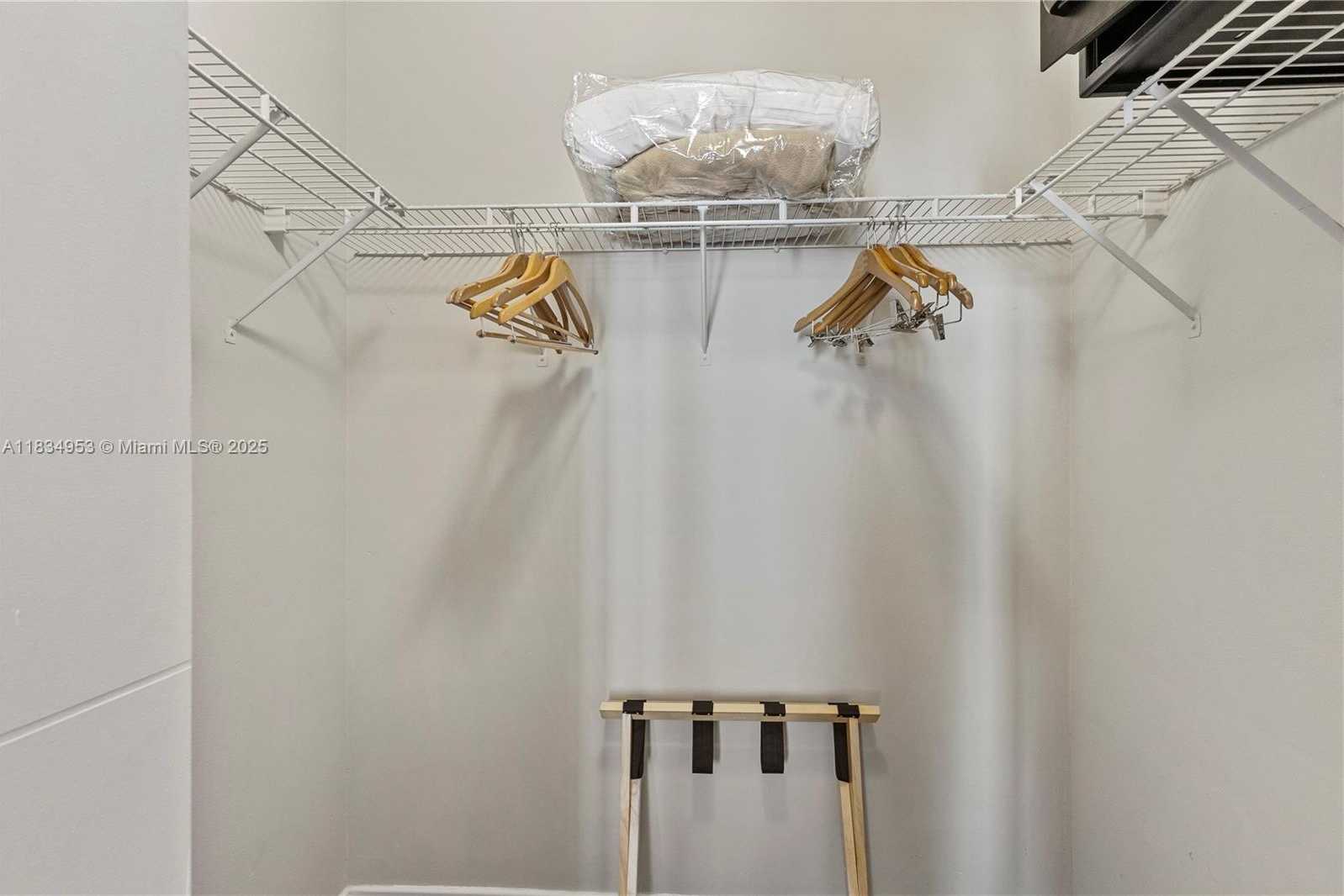 Small Image of 17375 COLLINS AVE #1004, Sunny Isles Beach Number 14