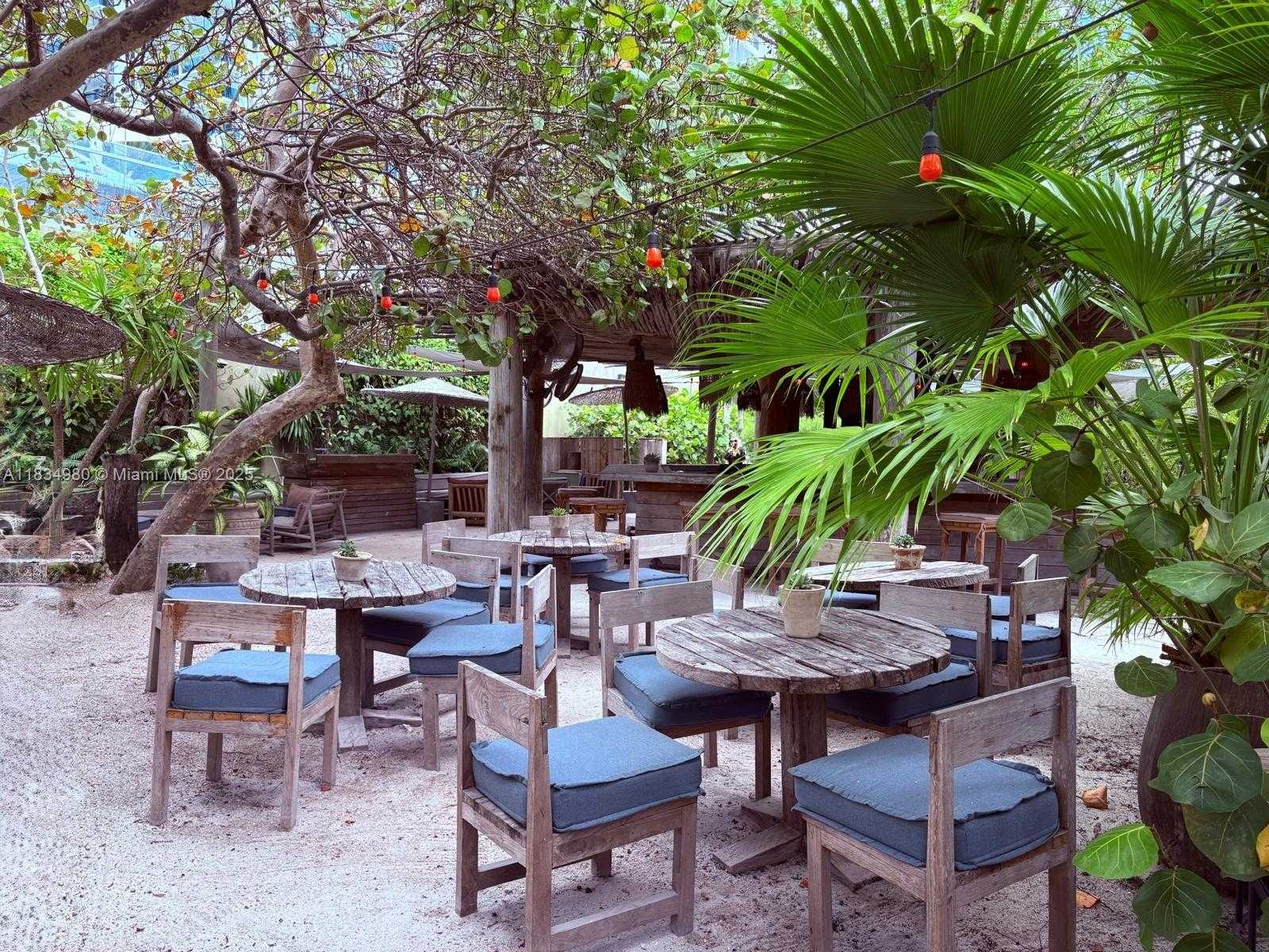 Small Image of 2301 COLLINS AVE #415, Miami Beach Number 22