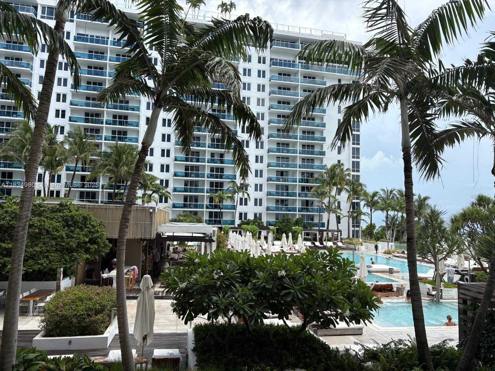 Small Image of 2301 COLLINS AVE #415, Miami Beach Number 8