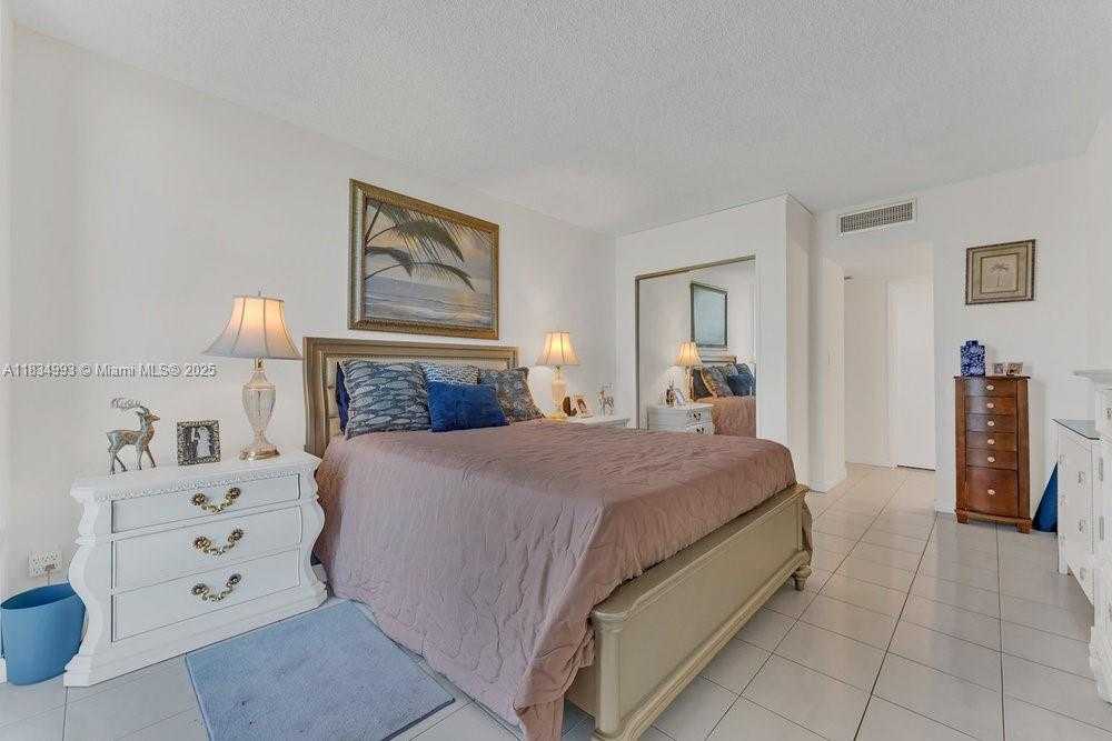 Small Image of 20301 WEST COUNTRY CLUB DR #1421, Aventura Number 21