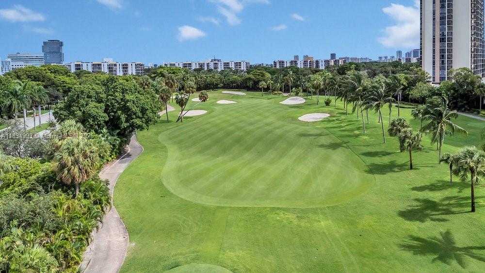 Small Image of 20301 WEST COUNTRY CLUB DR #1421, Aventura Number 34