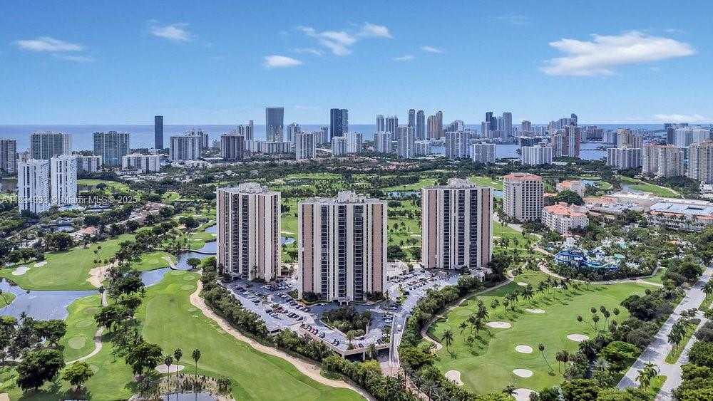 Small Image of 20301 WEST COUNTRY CLUB DR #1421, Aventura Number 36