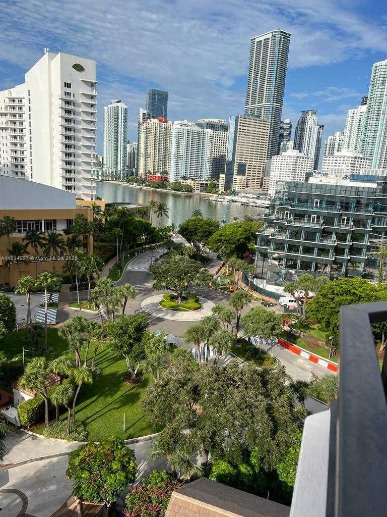 Small Image of 520 BRICKELL KEY DR #A1115, Miami Number 14