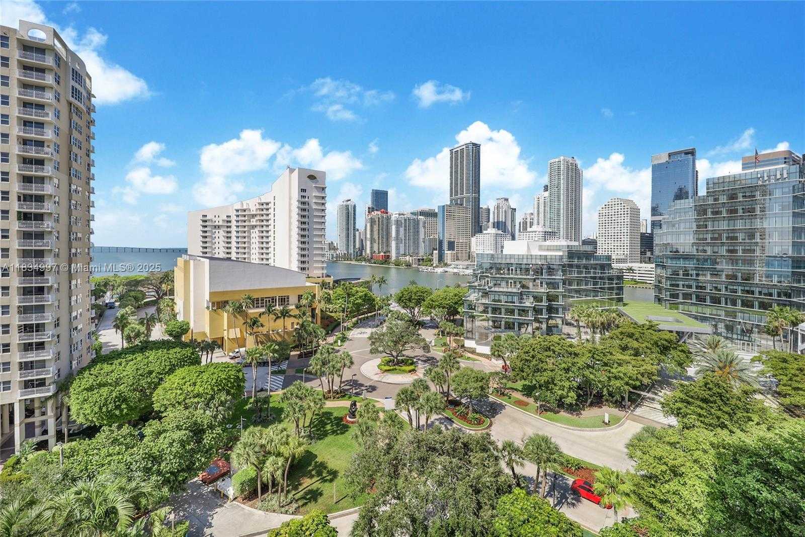 Small Image of 520 BRICKELL KEY DR #A1115, Miami Number 2