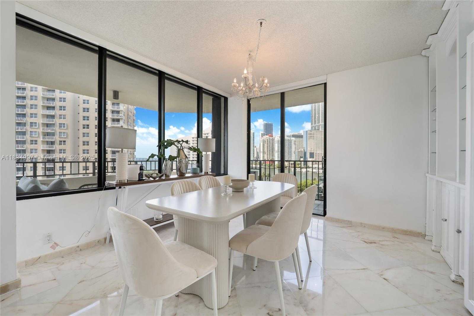 Small Image of 520 BRICKELL KEY DR #A1115, Miami Number 4