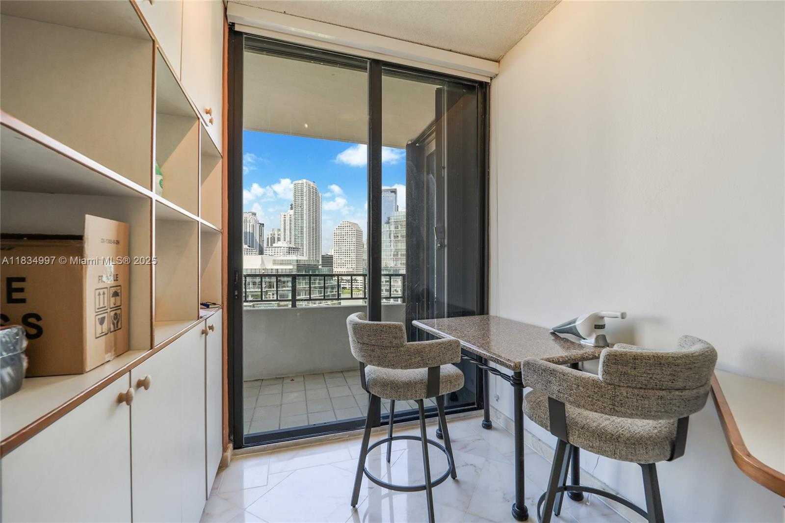 Small Image of 520 BRICKELL KEY DR #A1115, Miami Number 7