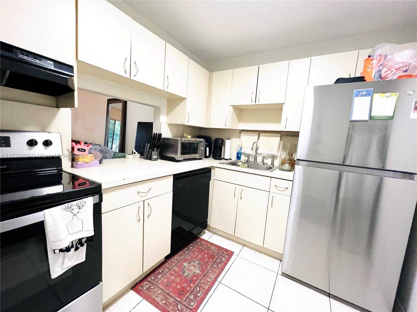 Small Image of 9974 SOUTH WEST 88TH ST #1033, Miami Number 5