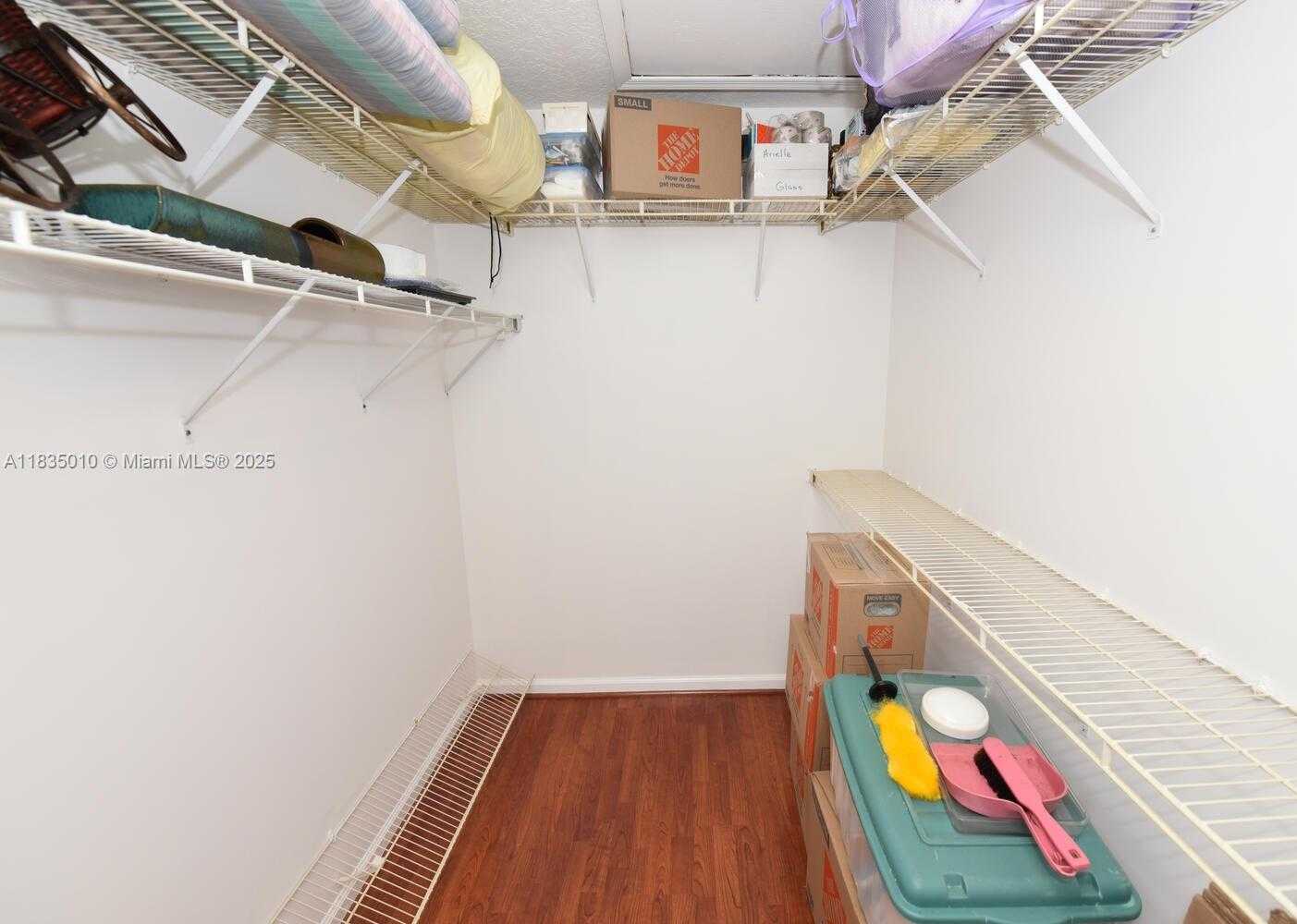 Small Image of 5570 ROYAL LAKE CIR, Boynton Beach Number 20