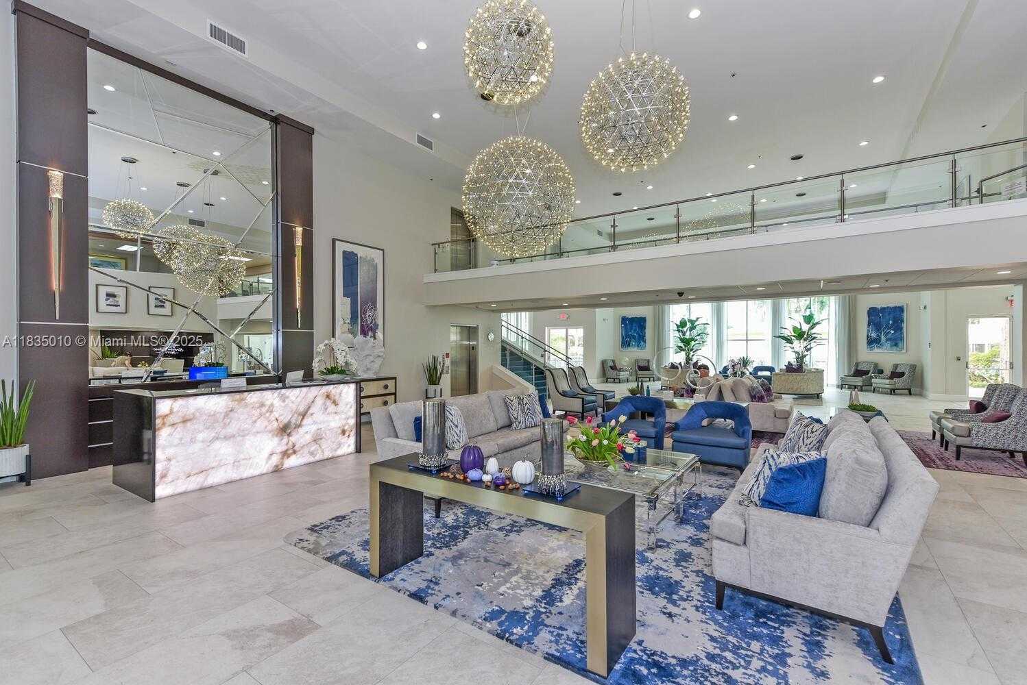 Small Image of 5570 ROYAL LAKE CIR, Boynton Beach Number 35