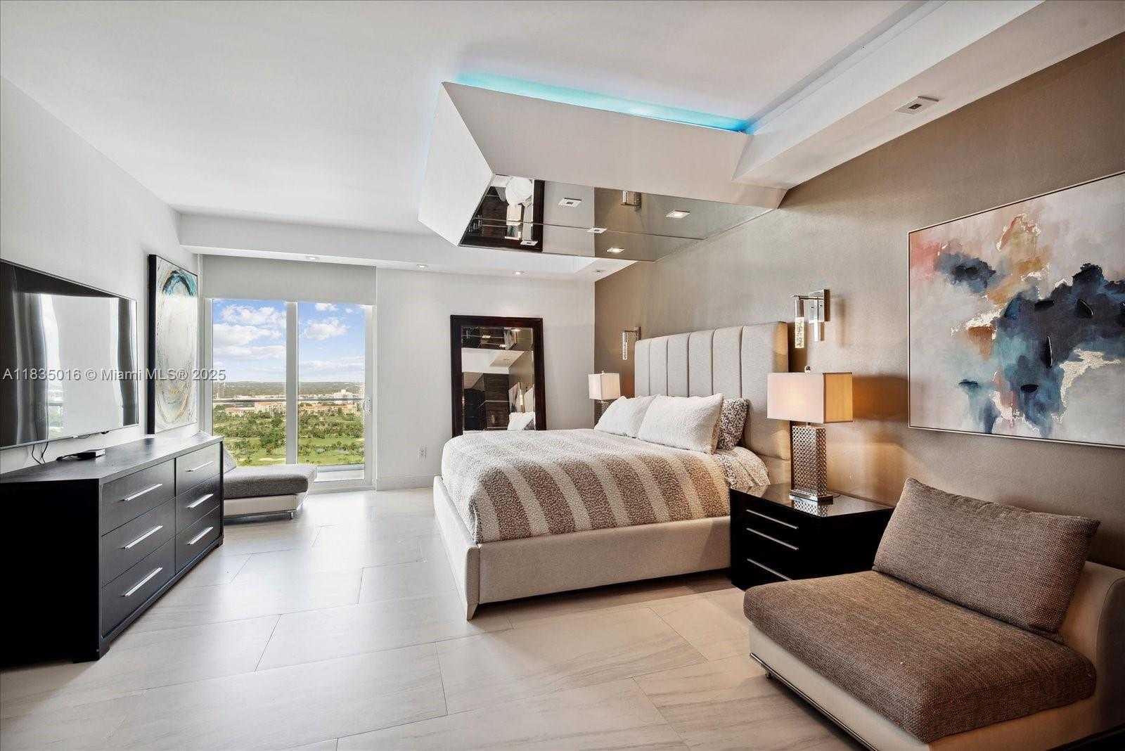 Small Image of 19707 TURNBERRY WAY #PH-D, Aventura Number 10