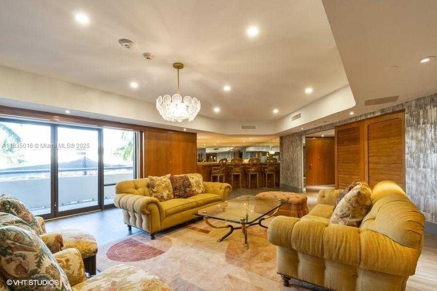 Small Image of 19707 TURNBERRY WAY #PH-D, Aventura Number 29