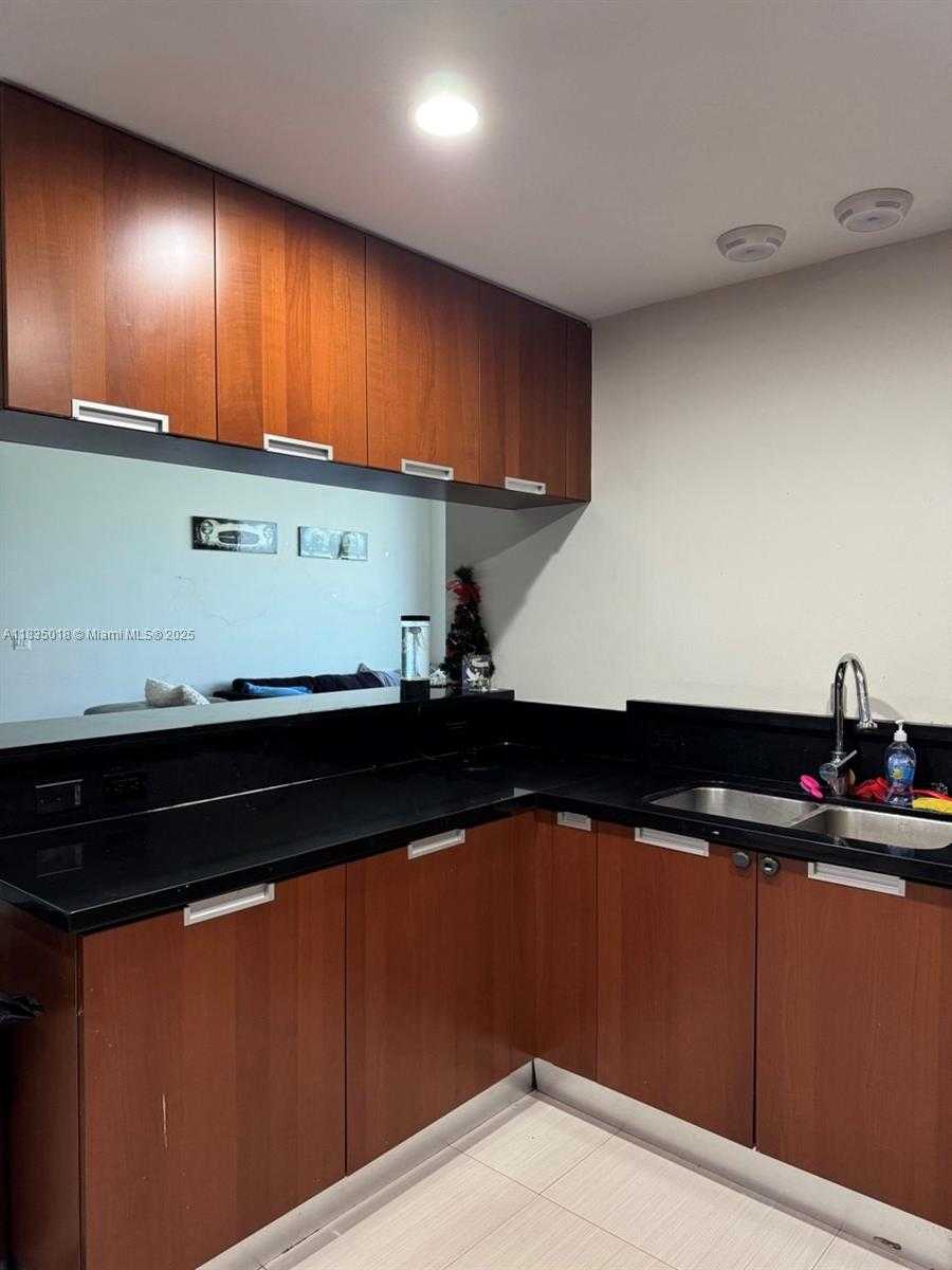 Small Image of 7901 HISPANOLA AVE #701, North Bay Village Number 13