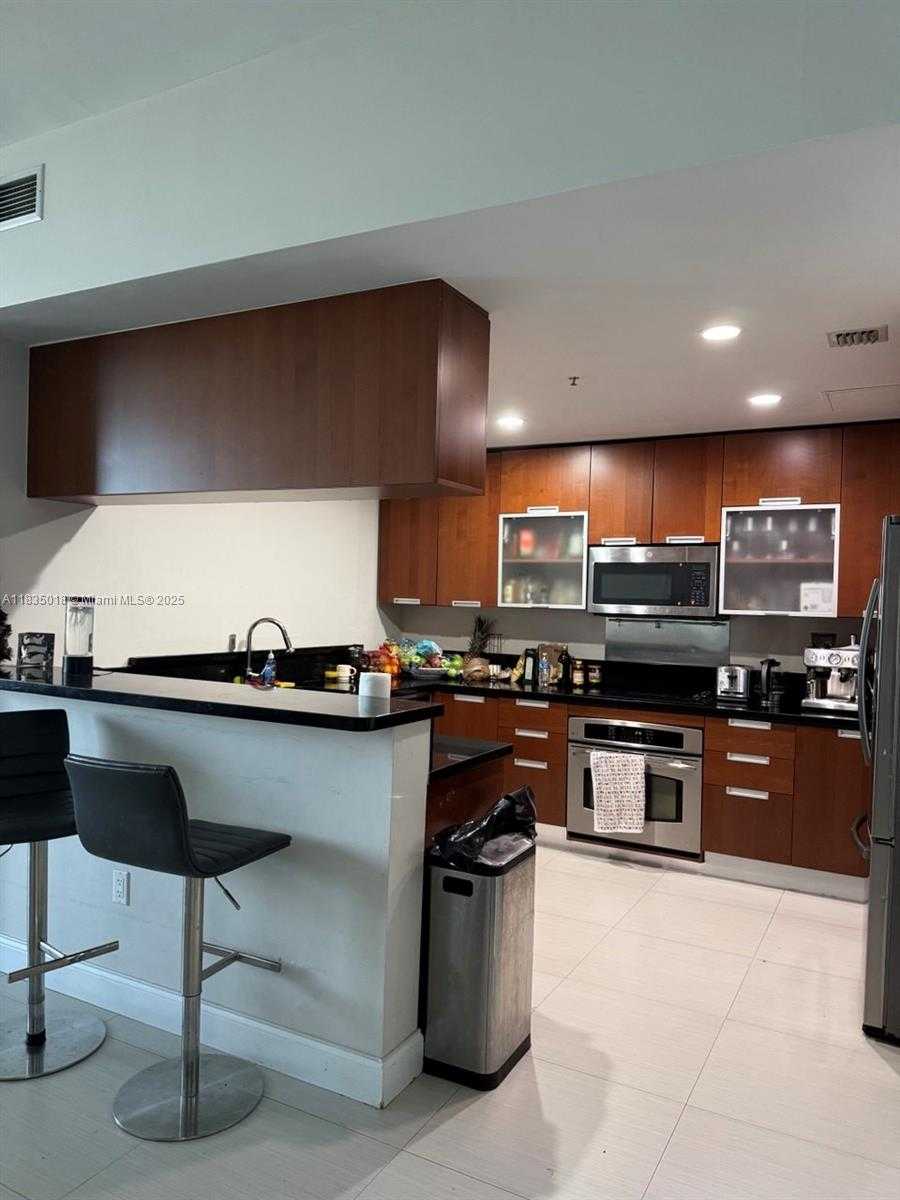 Small Image of 7901 HISPANOLA AVE #701, North Bay Village Number 18