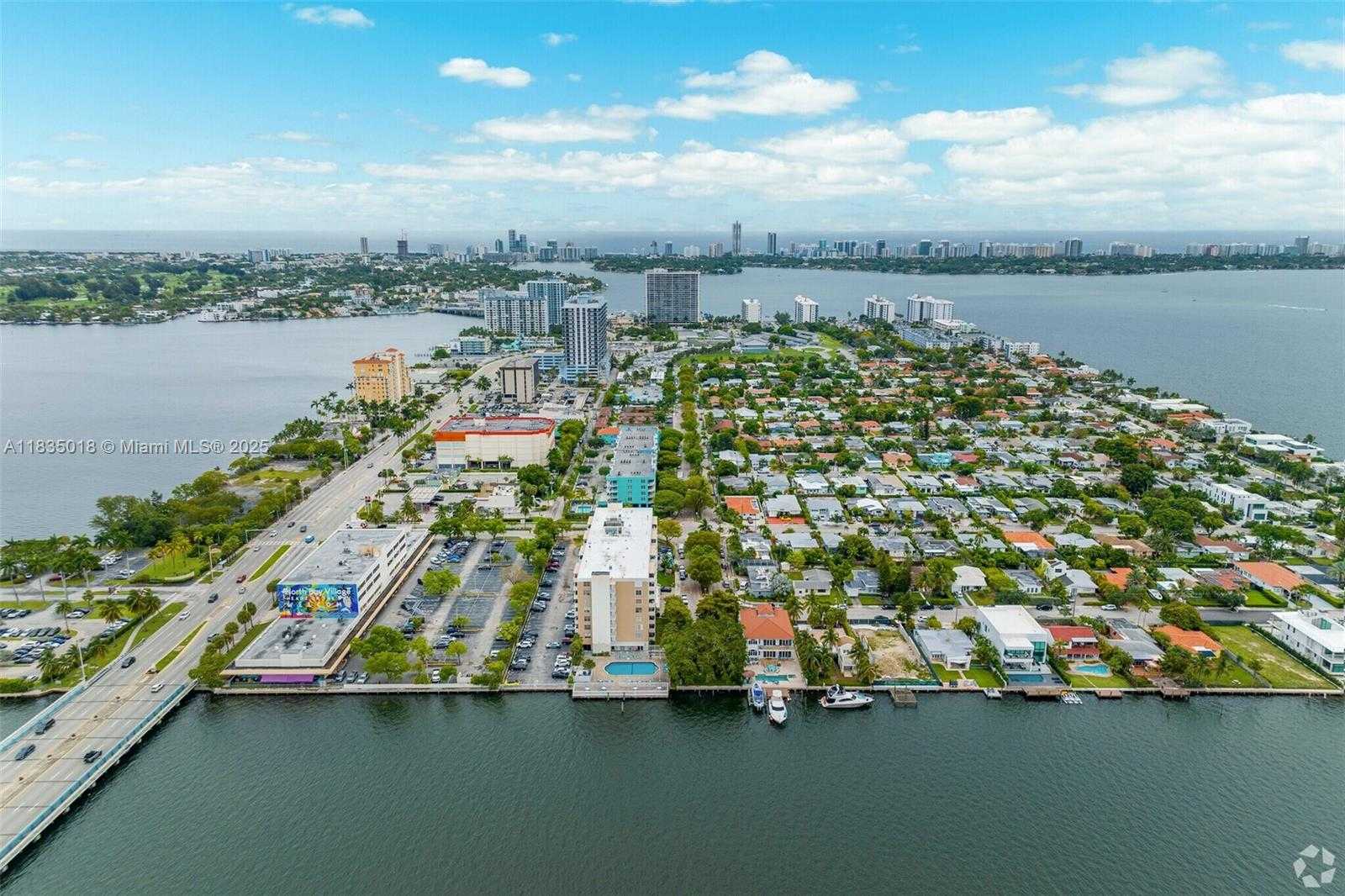 Small Image of 7901 HISPANOLA AVE #701, North Bay Village Number 3