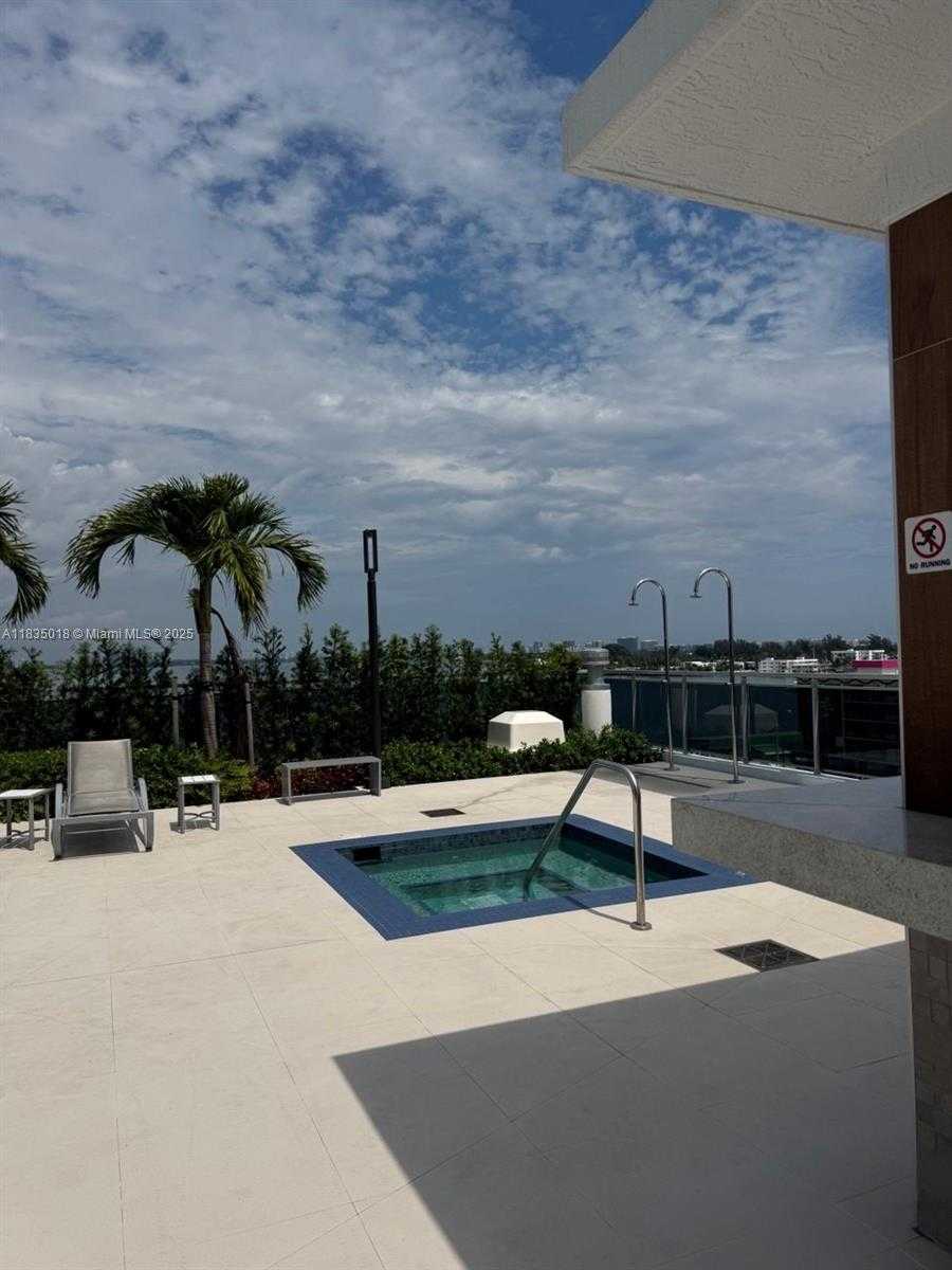 Small Image of 7901 HISPANOLA AVE #701, North Bay Village Number 42