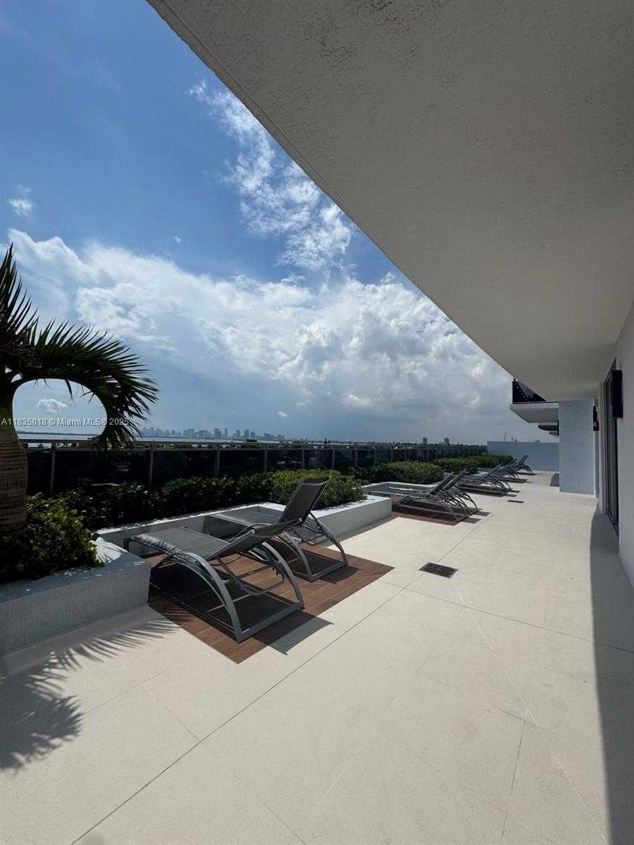 Small Image of 7901 HISPANOLA AVE #701, North Bay Village Number 50