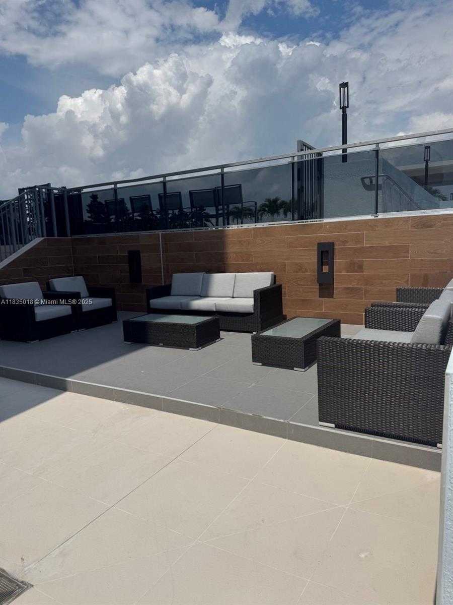Small Image of 7901 HISPANOLA AVE #701, North Bay Village Number 53