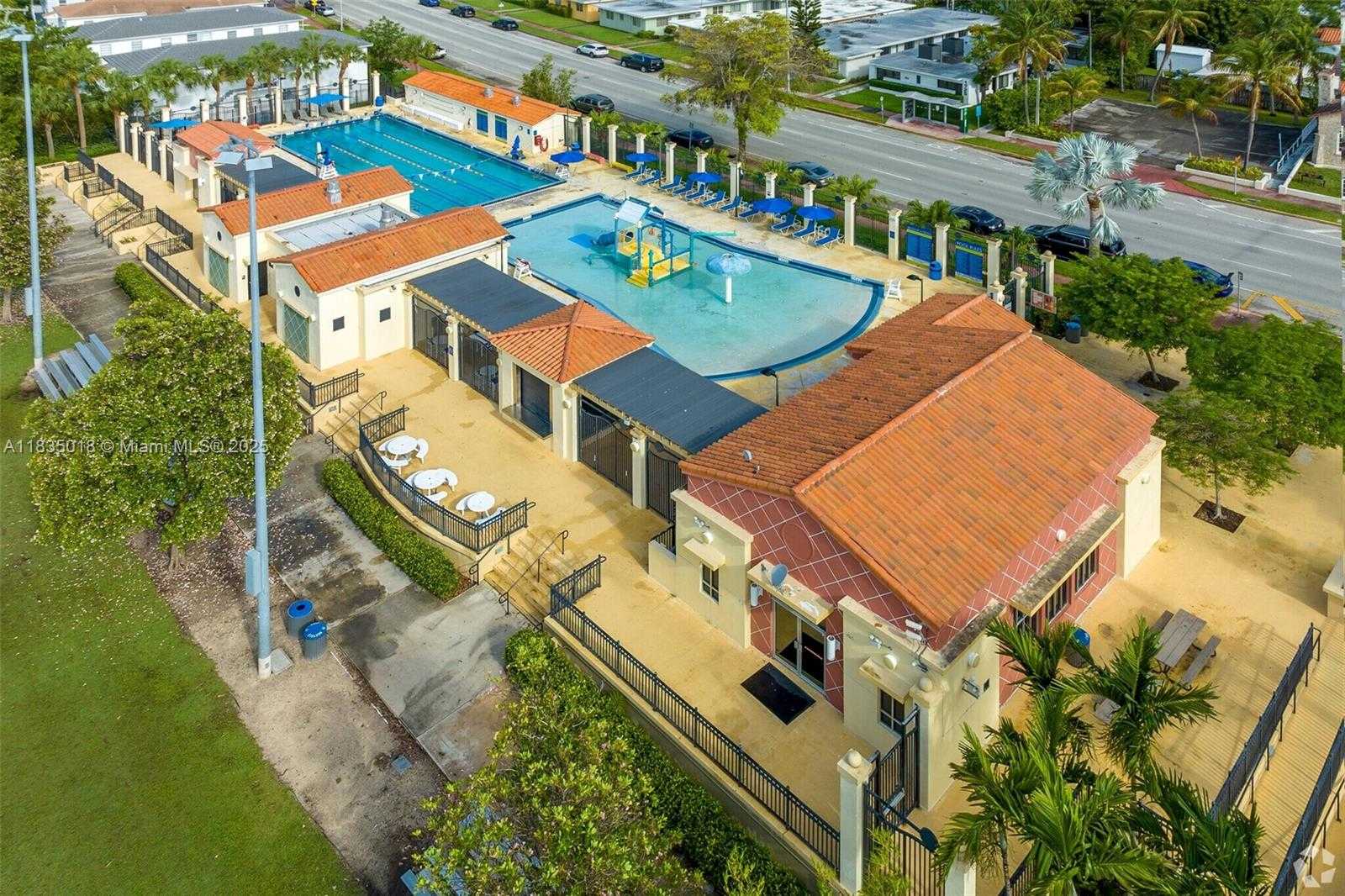 Small Image of 7901 HISPANOLA AVE #701, North Bay Village Number 59
