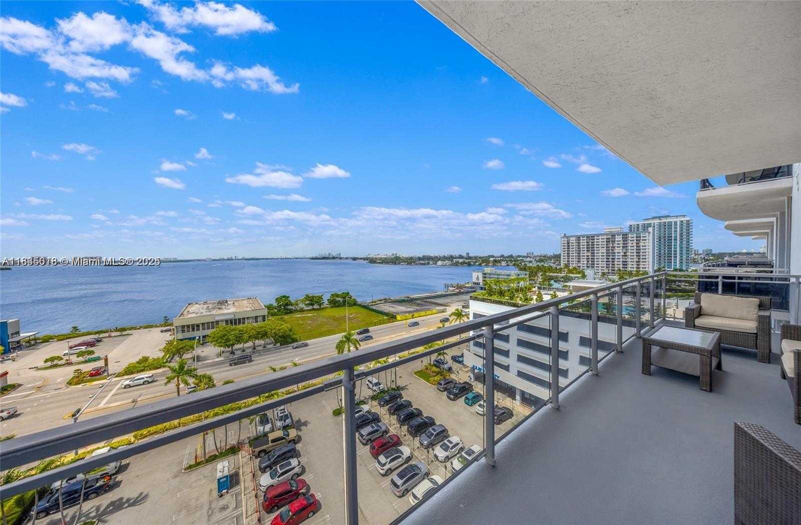 Small Image of 7901 HISPANOLA AVE #701, North Bay Village Number 9