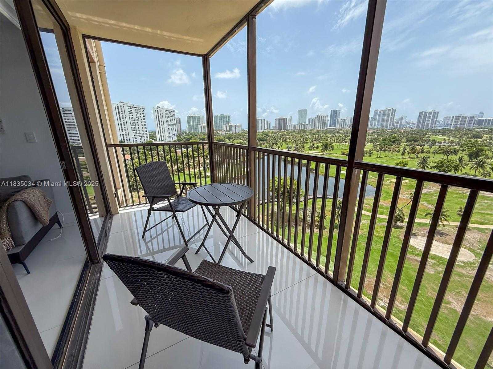 Small Image of 20379 WEST COUNTRY CLUB DR #1434, Aventura Number 22