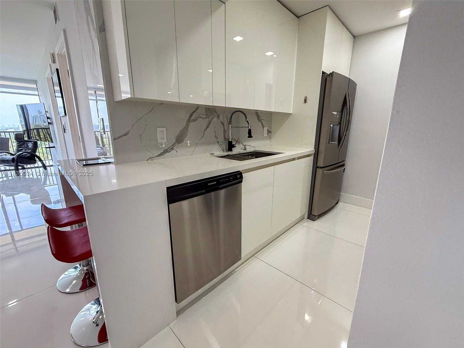 Small Image of 20379 WEST COUNTRY CLUB DR #1434, Aventura Number 9