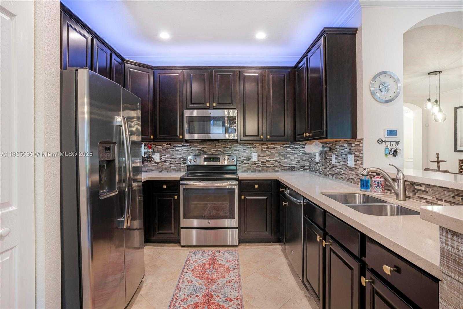 Small Image of 12125 SOUTH VAQUERO TRAILS DR, Davie Number 18