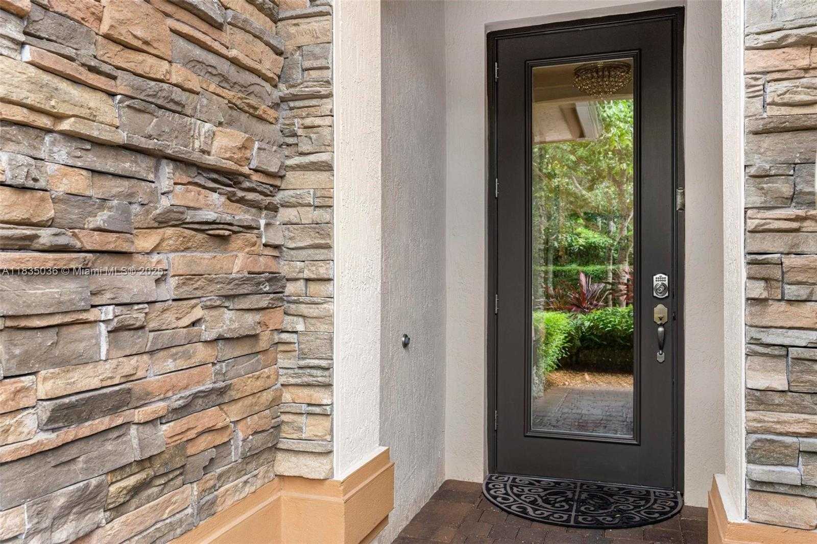Small Image of 12125 SOUTH VAQUERO TRAILS DR, Davie Number 4