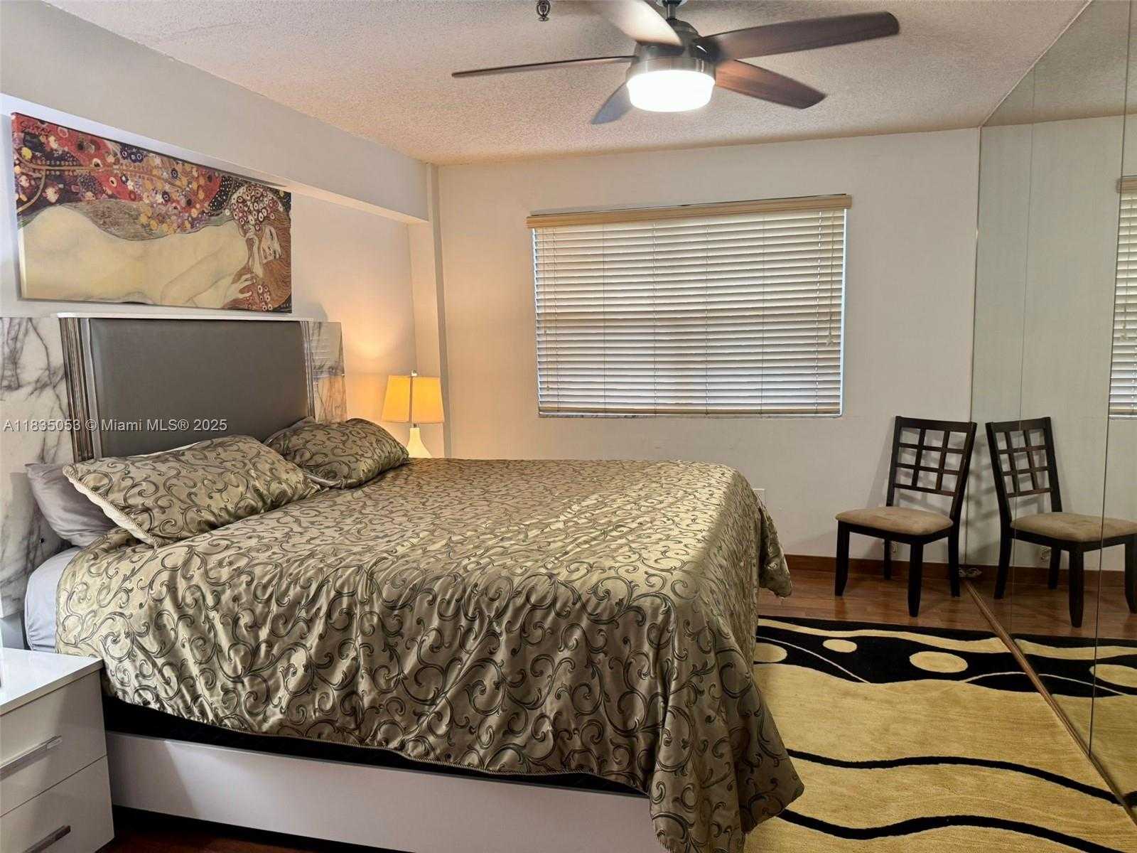 Small Image of 201 180TH DR #114, Sunny Isles Beach Number 18
