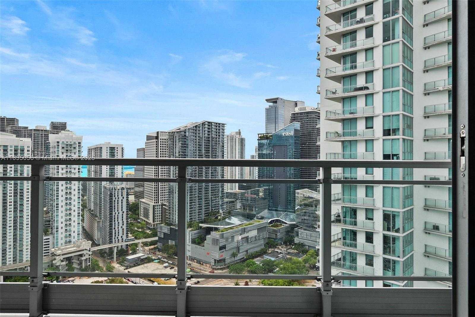 Small Image of 90 SOUTH WEST 3RD ST #3810, Miami Number 11