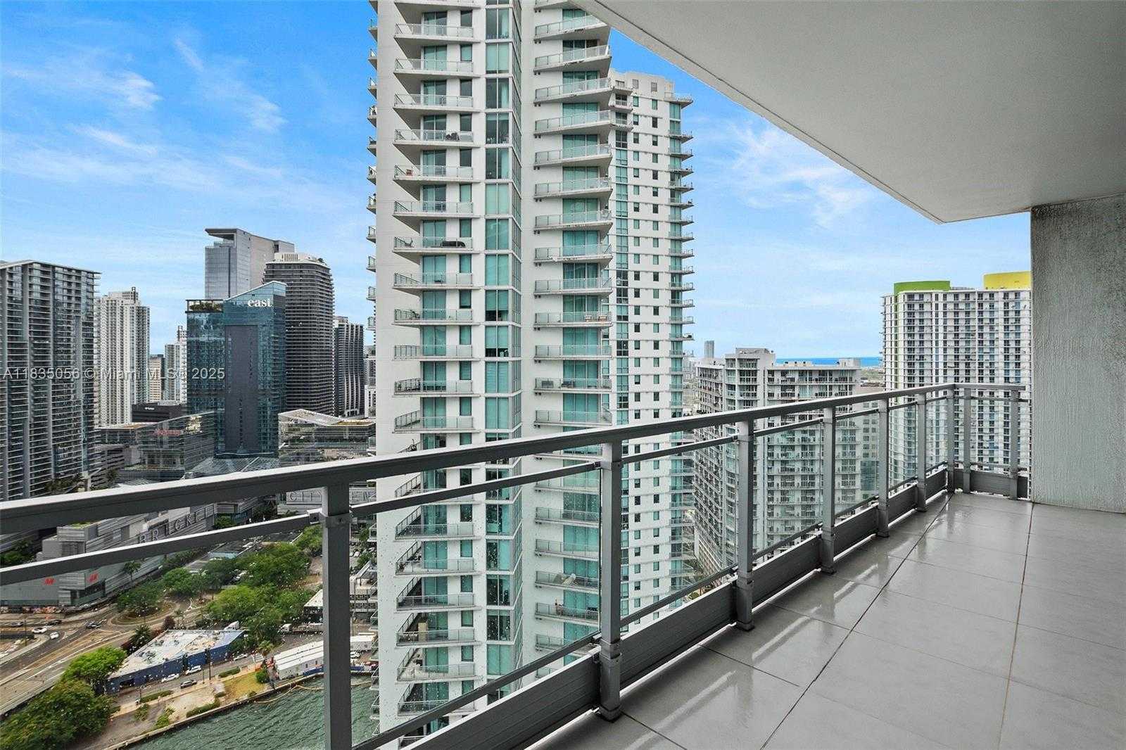 Small Image of 90 SOUTH WEST 3RD ST #3810, Miami Number 12