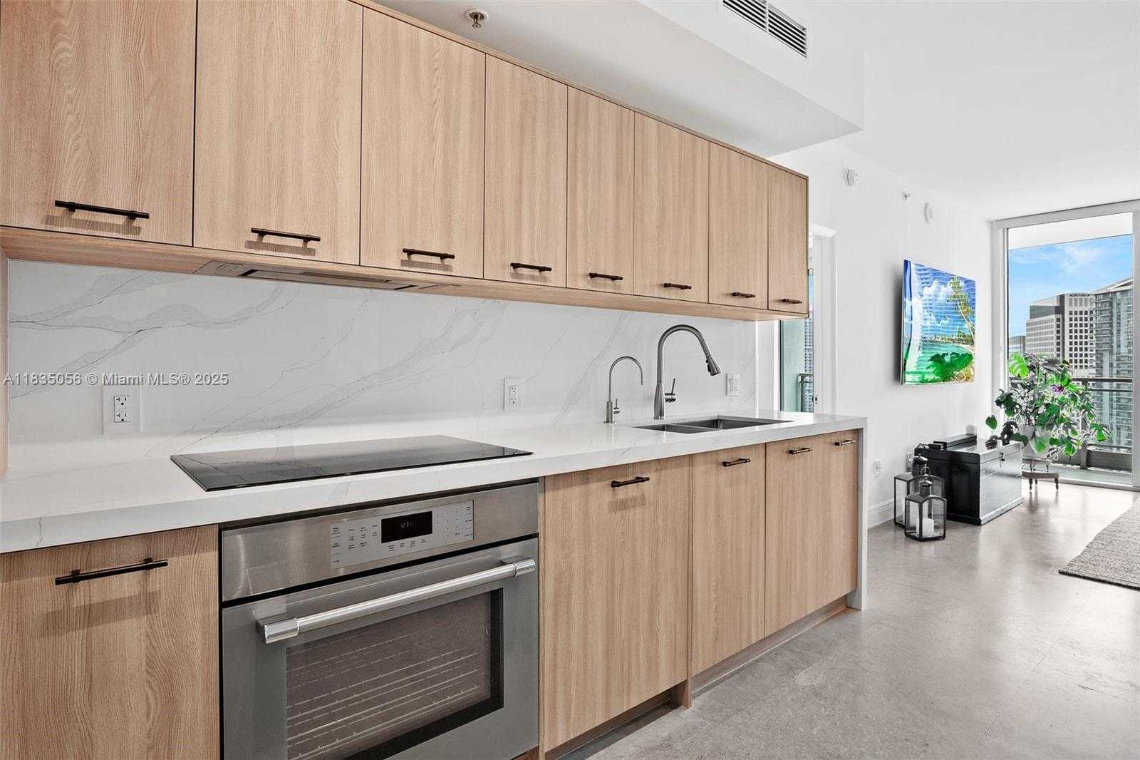 Small Image of 90 SOUTH WEST 3RD ST #3810, Miami Number 20