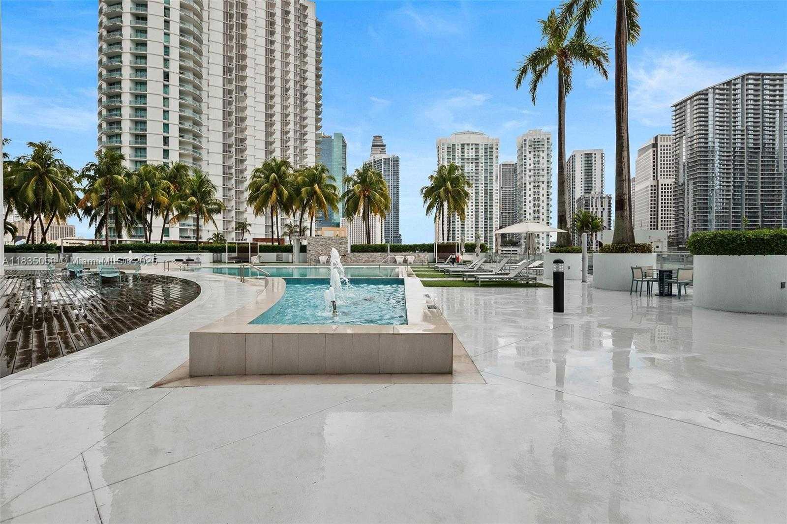Small Image of 90 SOUTH WEST 3RD ST #3810, Miami Number 33