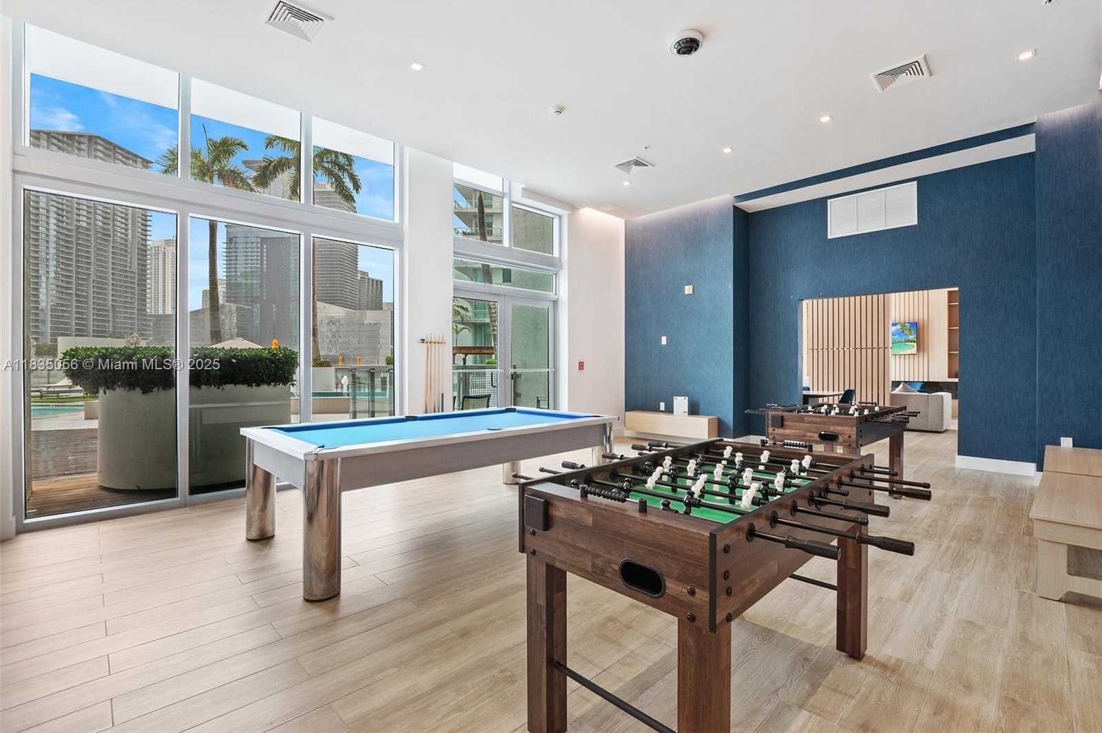Small Image of 90 SOUTH WEST 3RD ST #3810, Miami Number 36