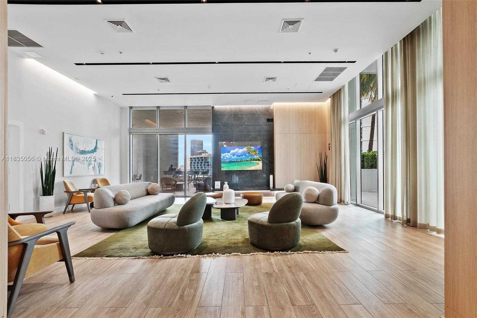 Small Image of 90 SOUTH WEST 3RD ST #3810, Miami Number 43