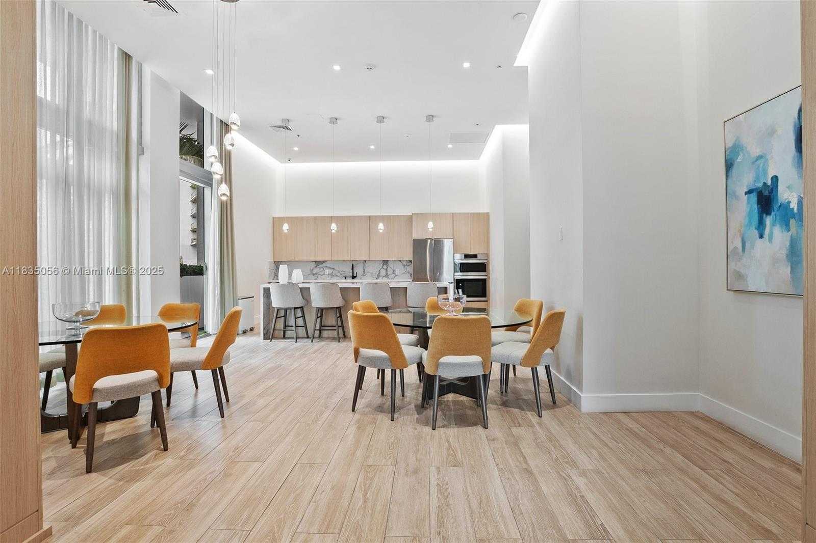 Small Image of 90 SOUTH WEST 3RD ST #3810, Miami Number 44