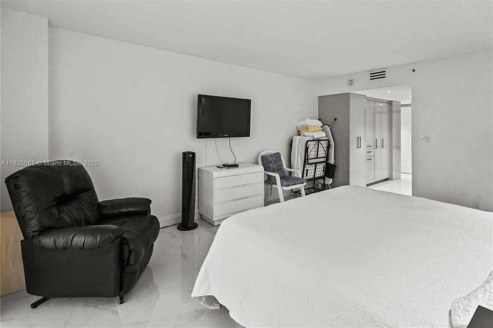 Small Image of 8877 COLLINS AVE #705, Surfside Number 13