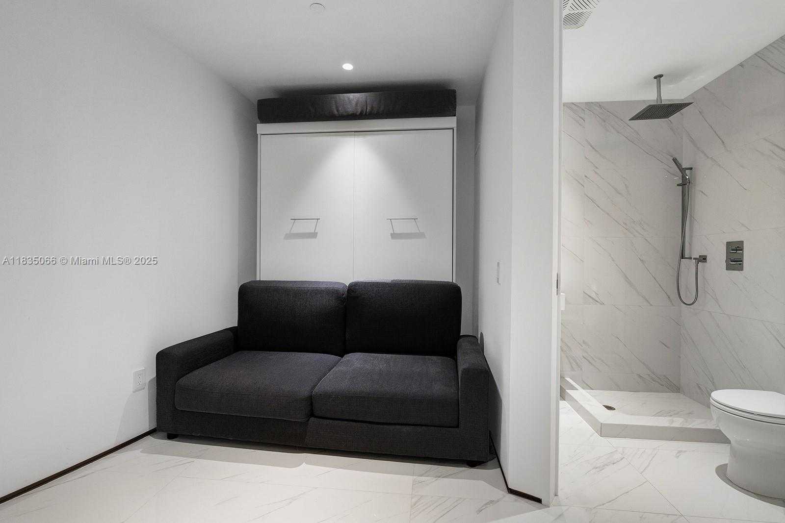 Small Image of 18555 COLLINS AVE #2701, Sunny Isles Beach Number 26