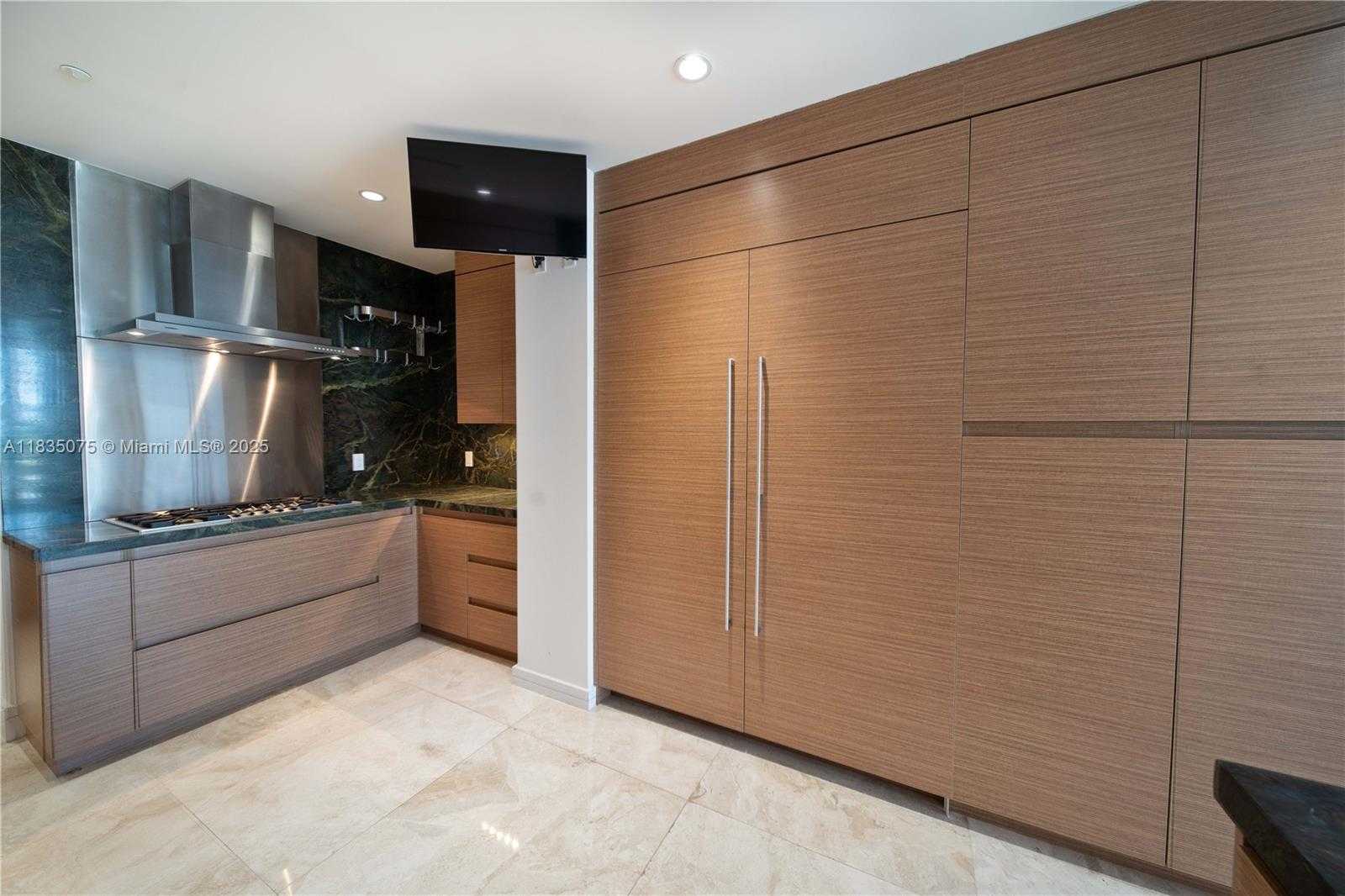 Small Image of 1110 SEMINOLE DR #502, Fort Lauderdale Number 37