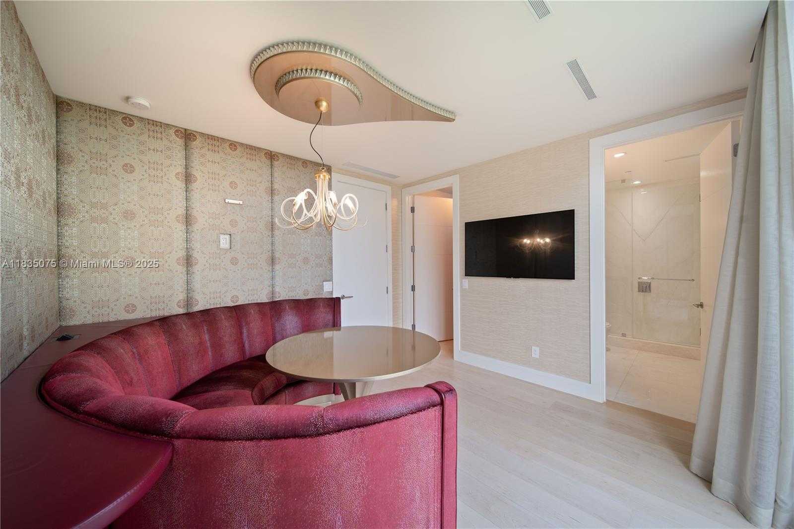 Small Image of 1110 SEMINOLE DR #502, Fort Lauderdale Number 43