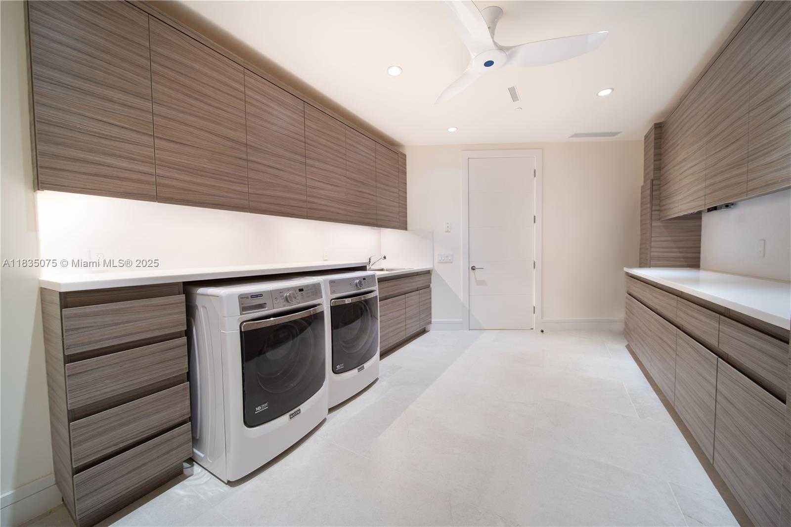Small Image of 1110 SEMINOLE DR #502, Fort Lauderdale Number 51
