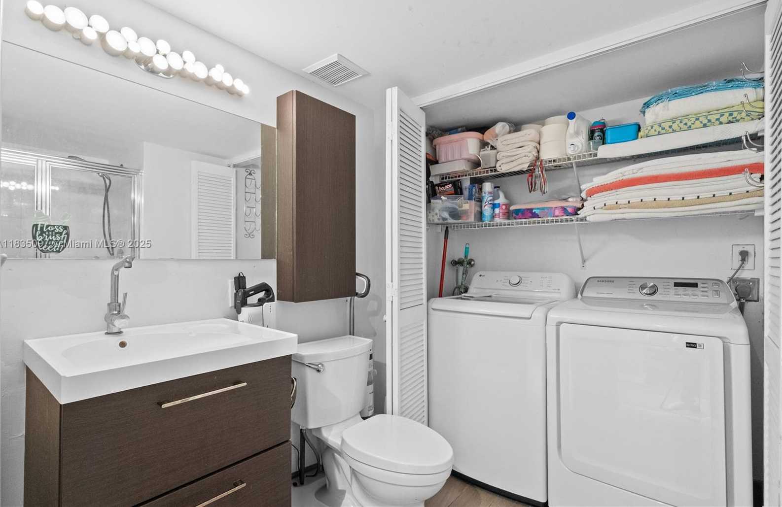 Small Image of 3530 MYSTIC POINTE DR #309, Aventura Number 11