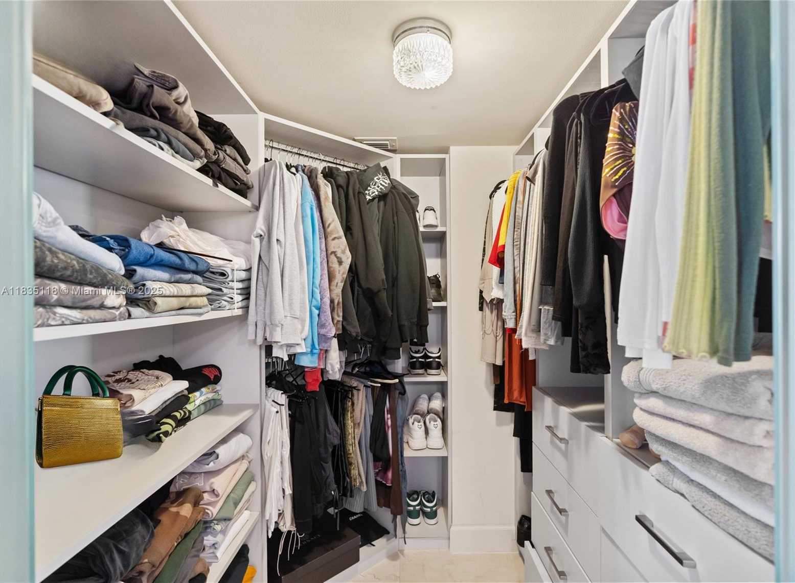 Small Image of 3530 MYSTIC POINTE DR #1714, Aventura Number 13