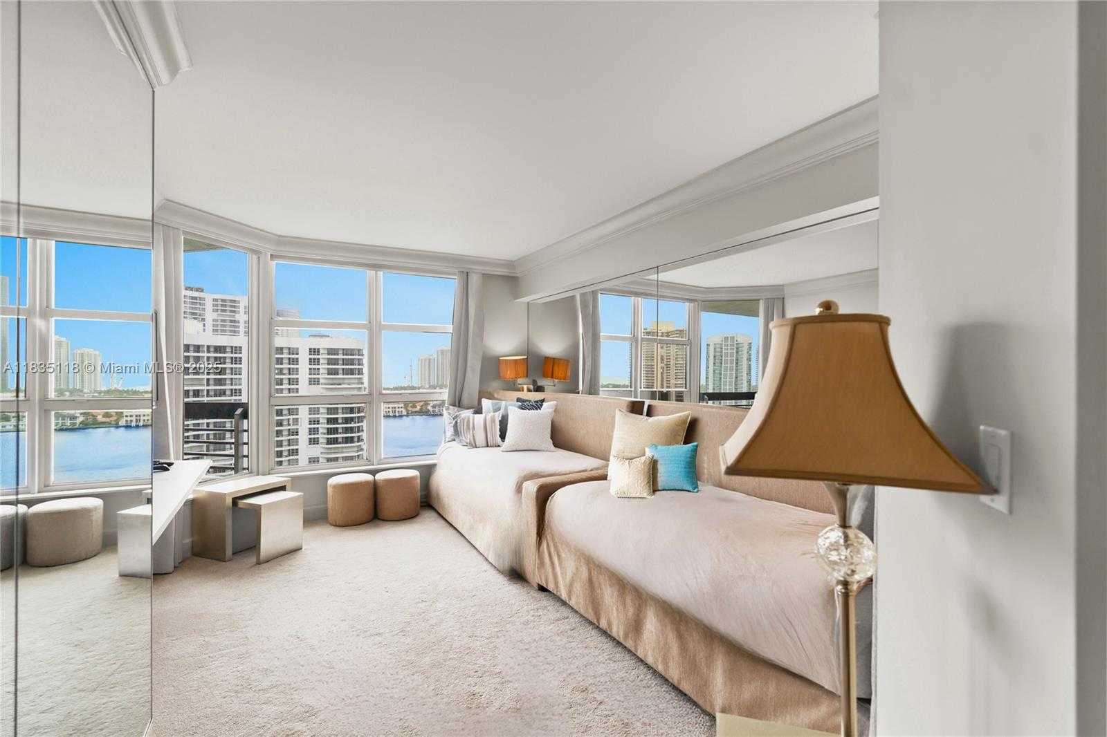 Small Image of 3530 MYSTIC POINTE DR #1714, Aventura Number 17