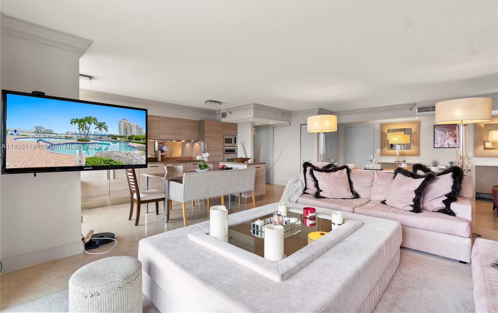 Small Image of 3530 MYSTIC POINTE DR #1714, Aventura Number 9